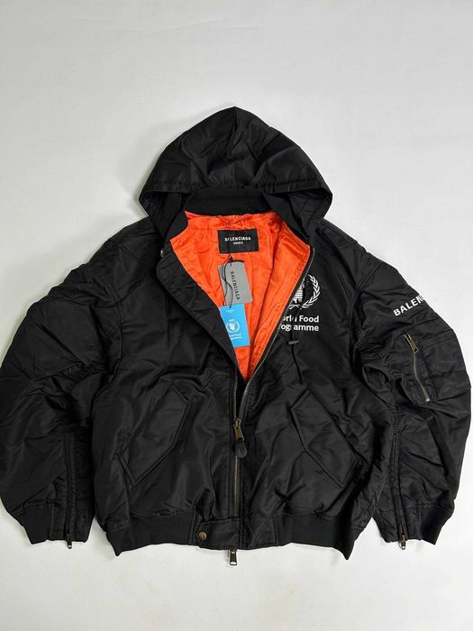 Бомбер Balenciaga чорна куртка черная курточка opium black S L M WFP