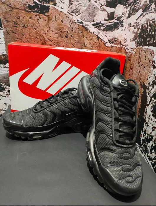 "Buty Trampki" Nike_Air_Max_TN_Plus_Black_R.36