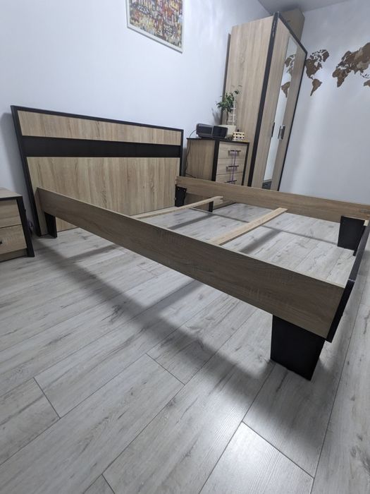 Ліжко з матрасом