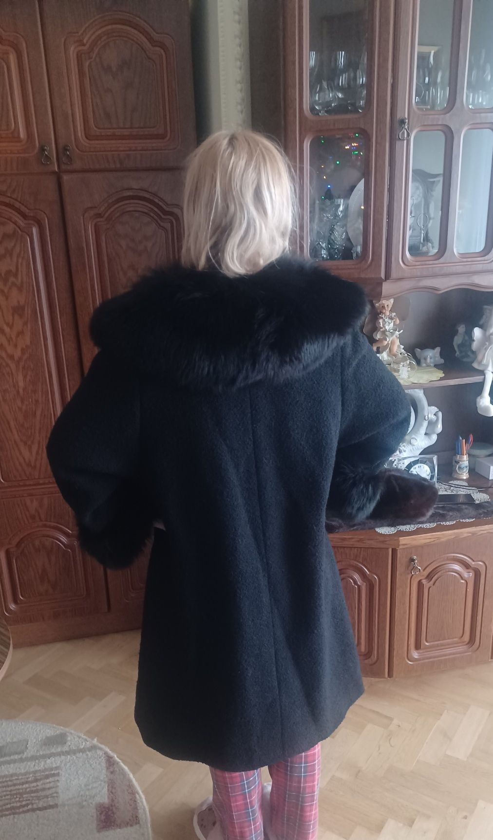 Palto + czapka futrzana