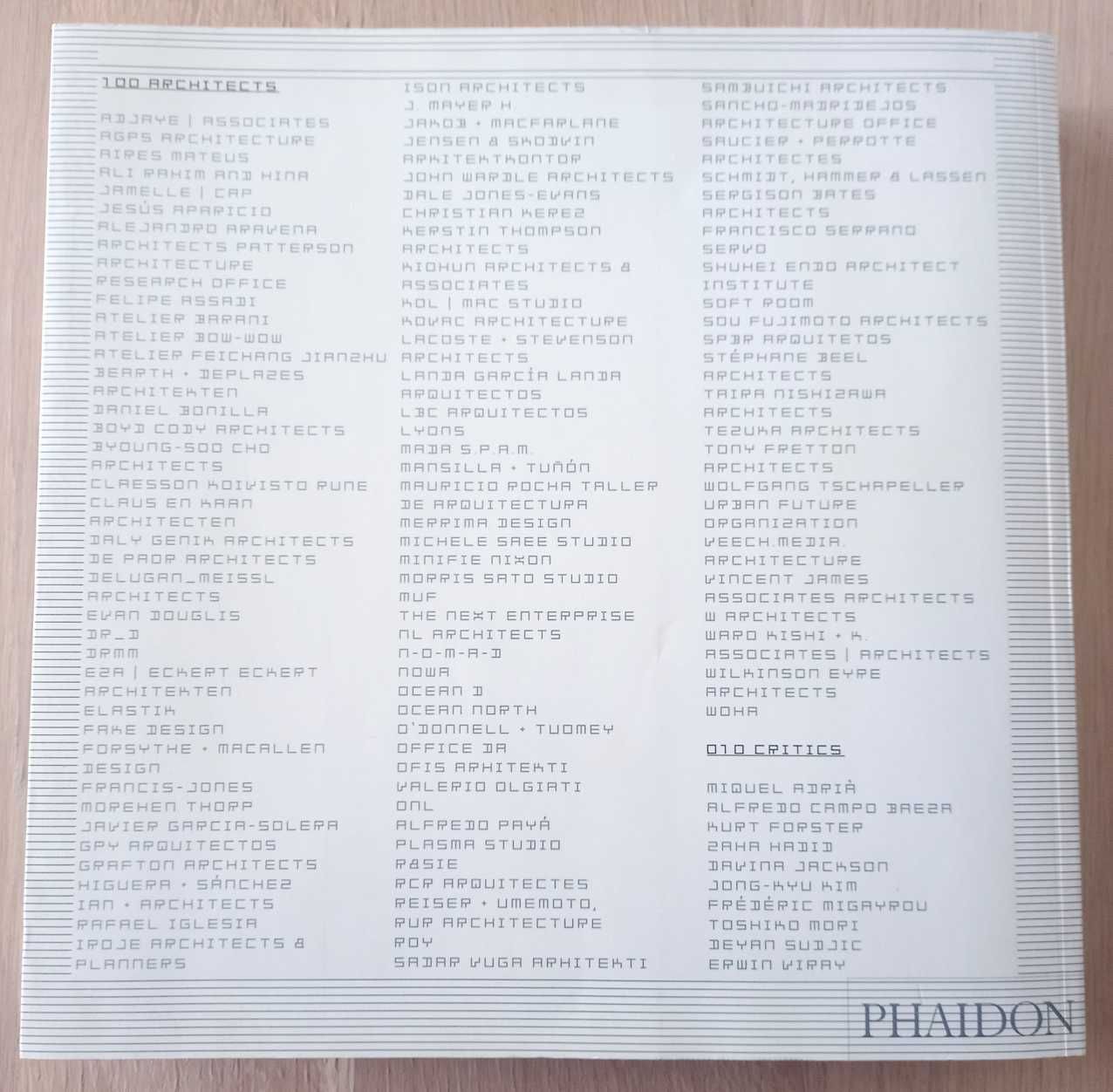 10 x 10 _ 2 100 Architects 10 critics Phaidon