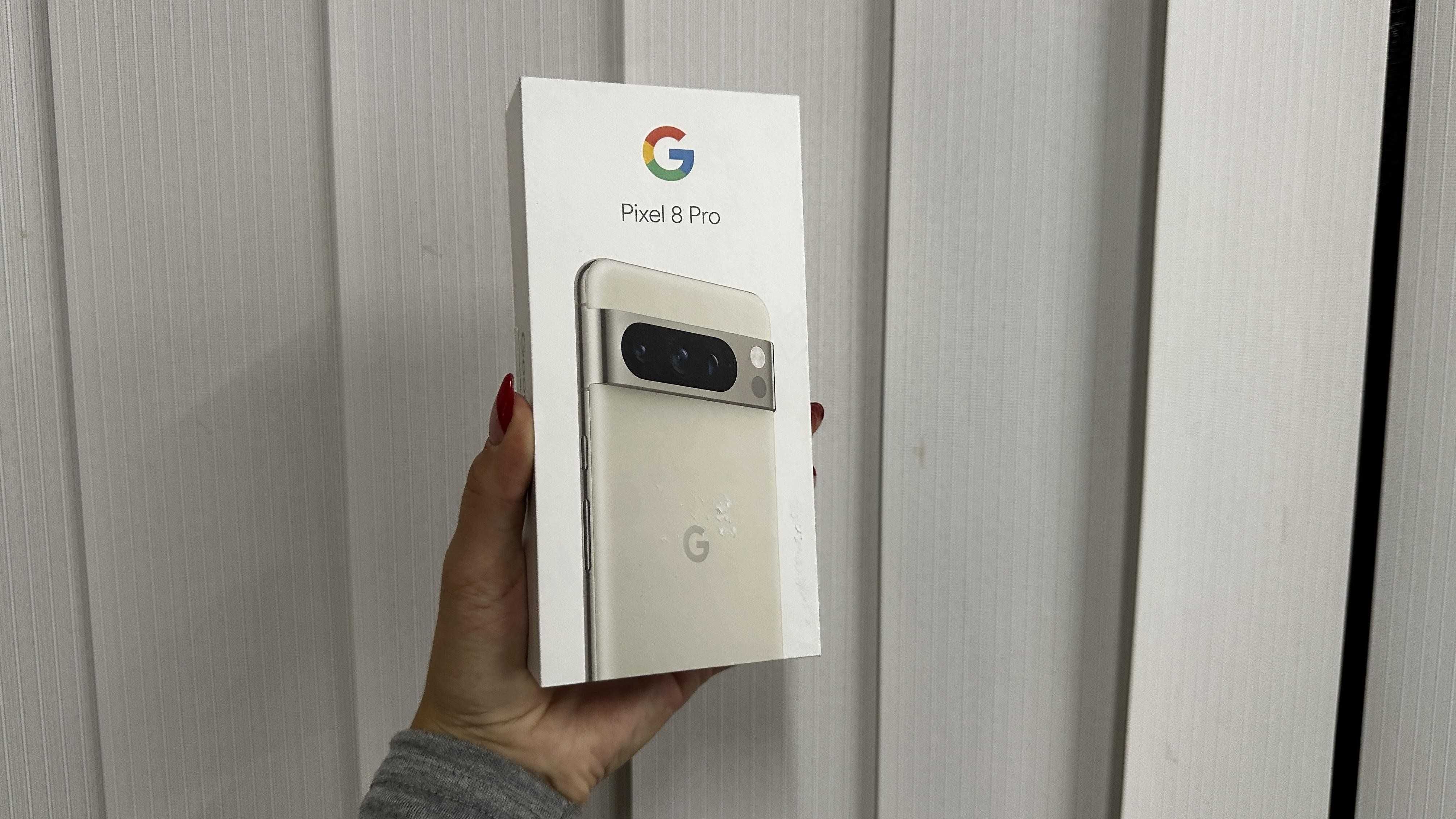Магазин NEW Google Pixel 8 Pro 128GB Porcelain/Obsidian/Bay Trade In
