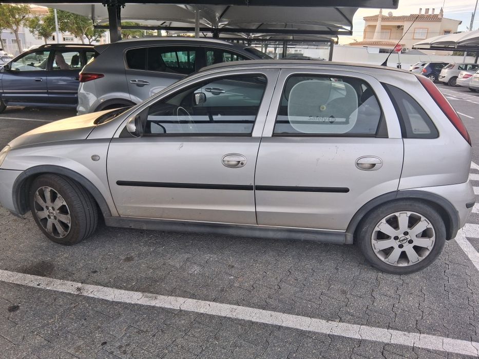 Opel Corsa 1.3 CDTI (2003) – 5 Portas – 289.800 km – Económico e Fiáve