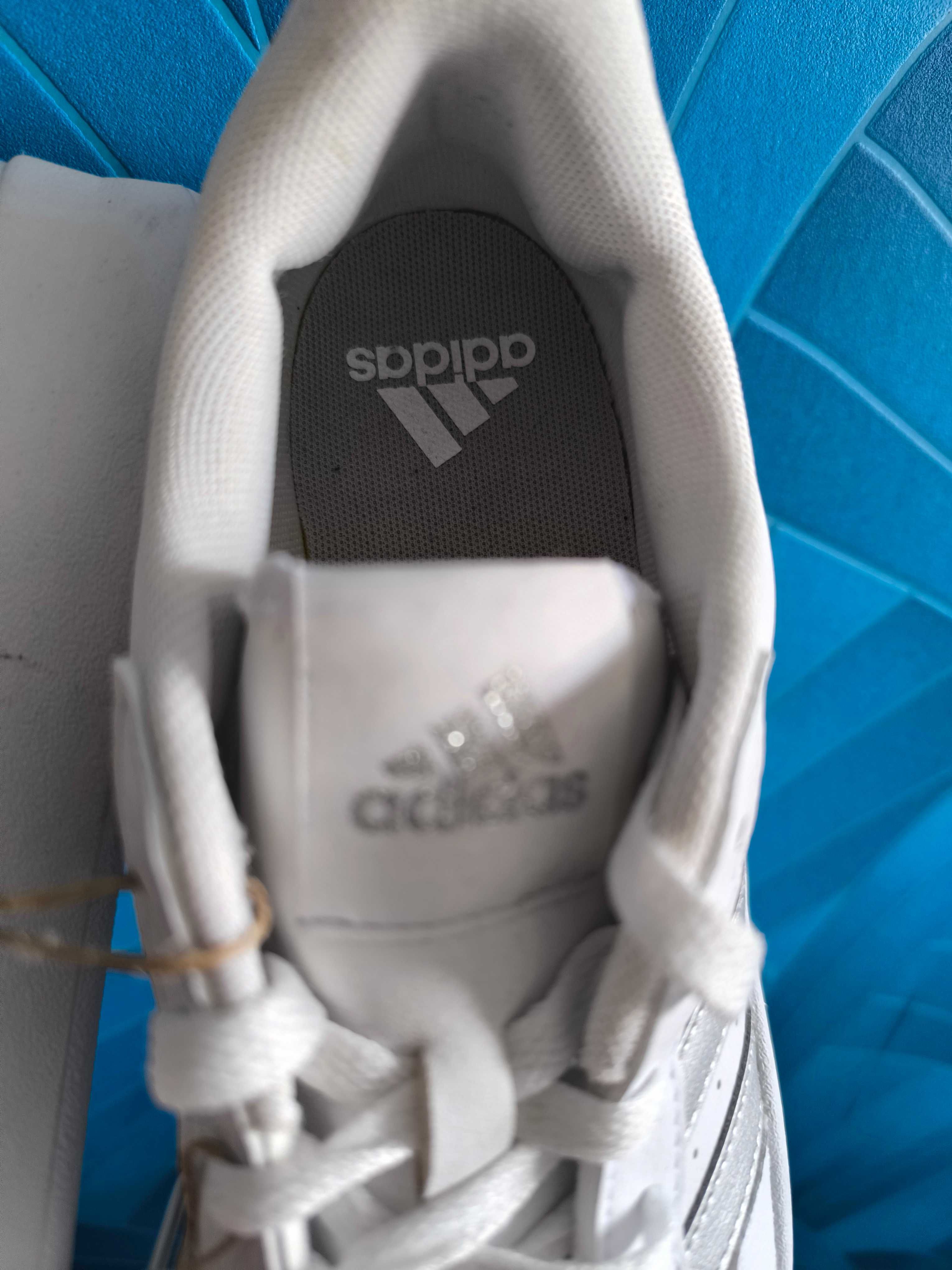 Sapatilhas ADIDAS Brancas  NOVAS