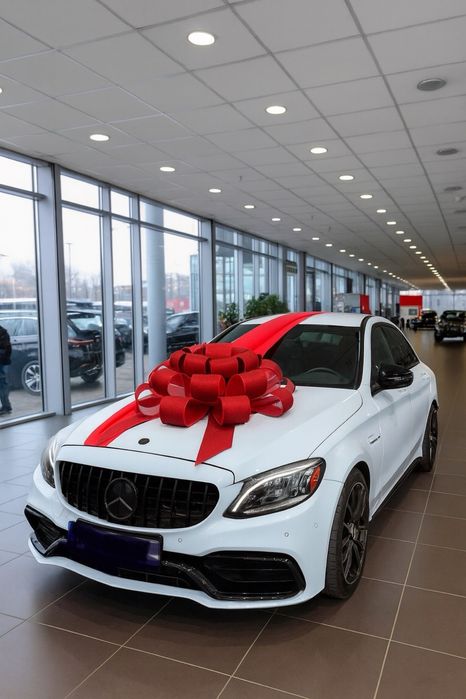 Оренда великого червоного банта на авто | Київ Печерськ