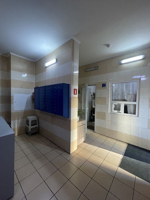 Від власника. Оренда квартири Севастопільська площа, є генератор.