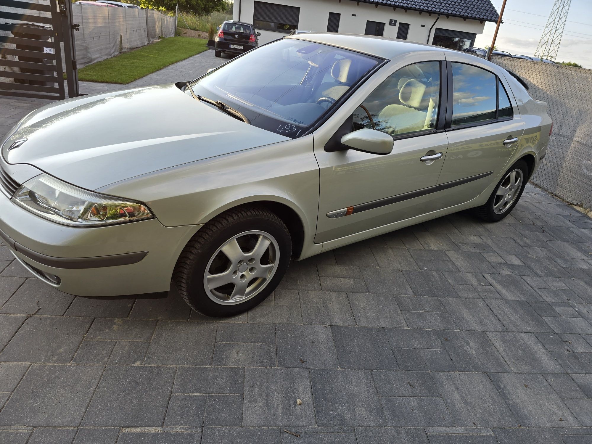 Laguna/Hatchback/Pdc/Klimatronik