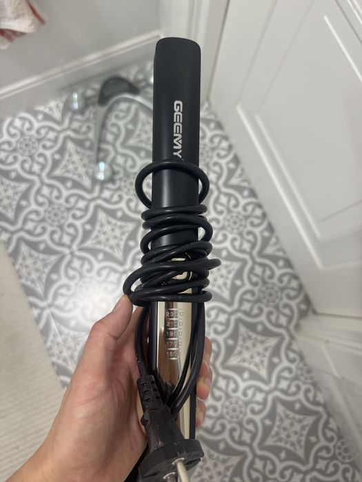 Плойка geemy вирівнювач