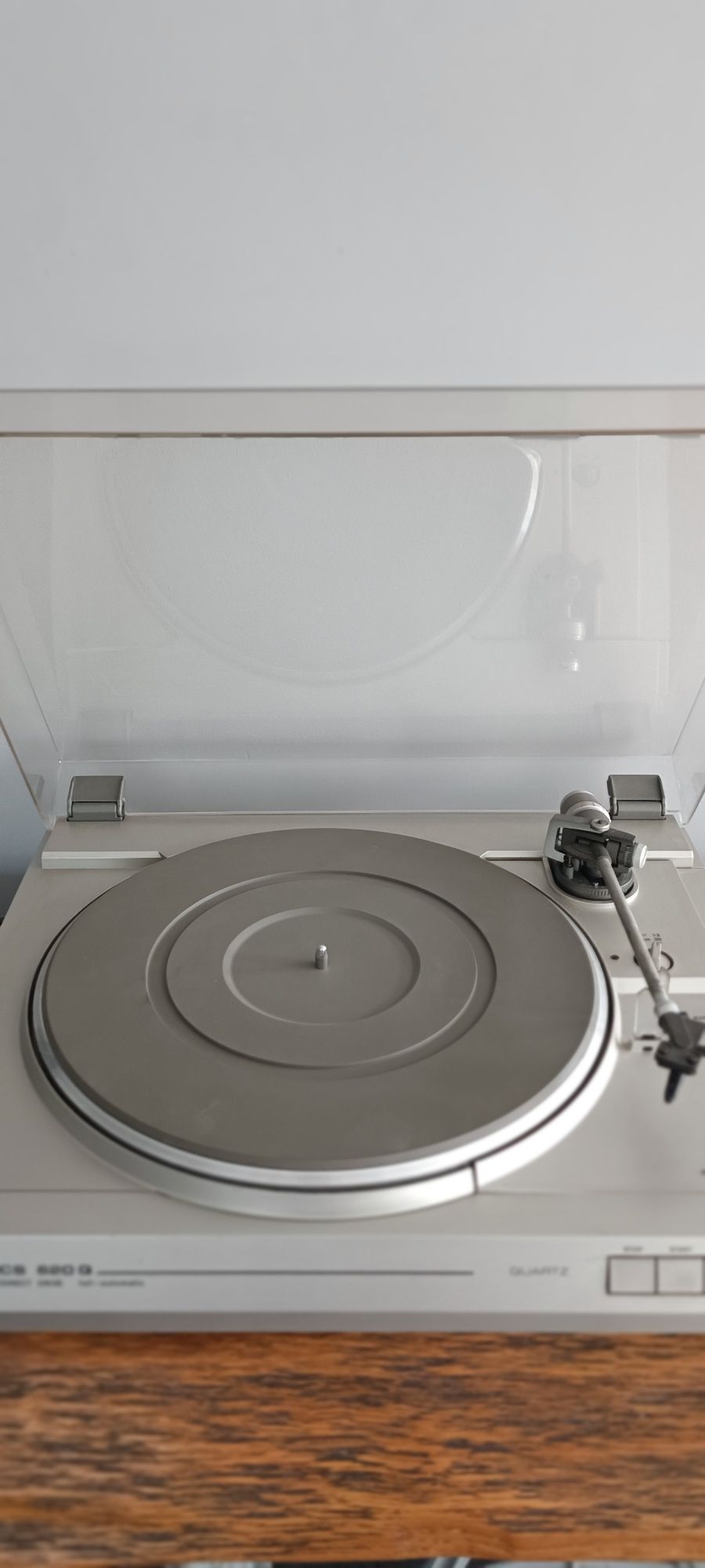Gramofon dual CS 620 Q