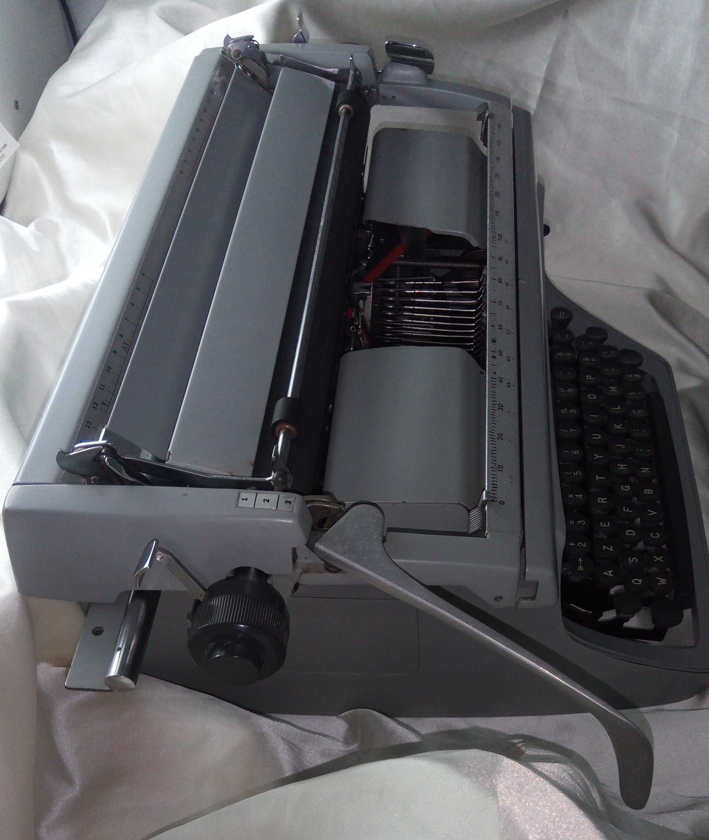 Máquina de escrever (antiguidade)
