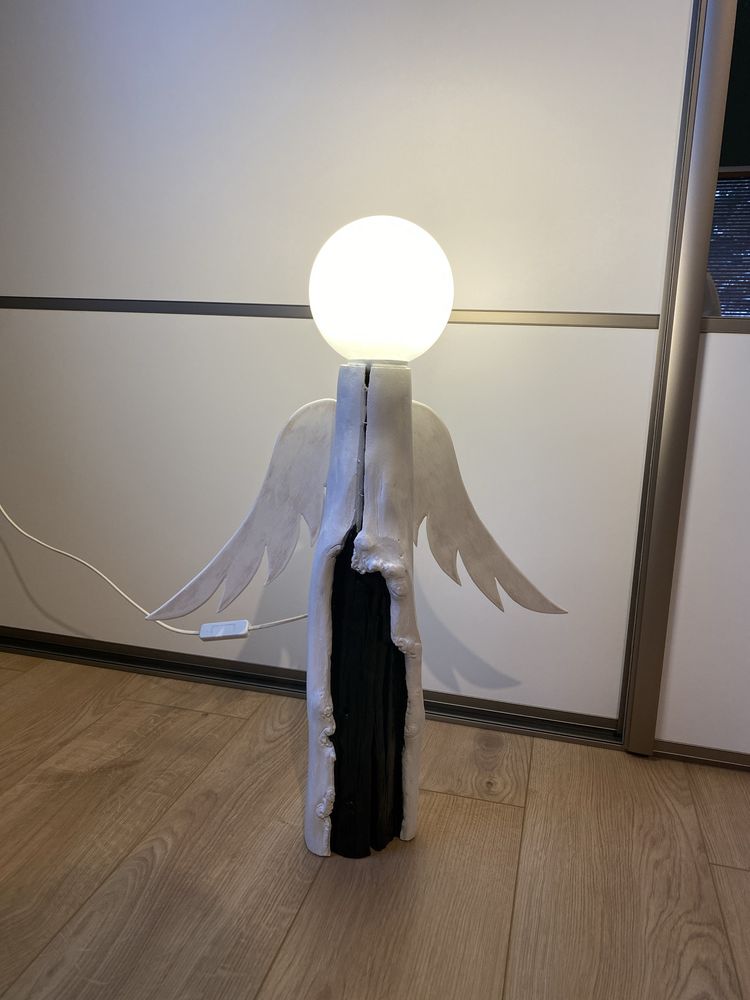 Lampaniołek lampa anioł aniołek lite drewno rękodzieło