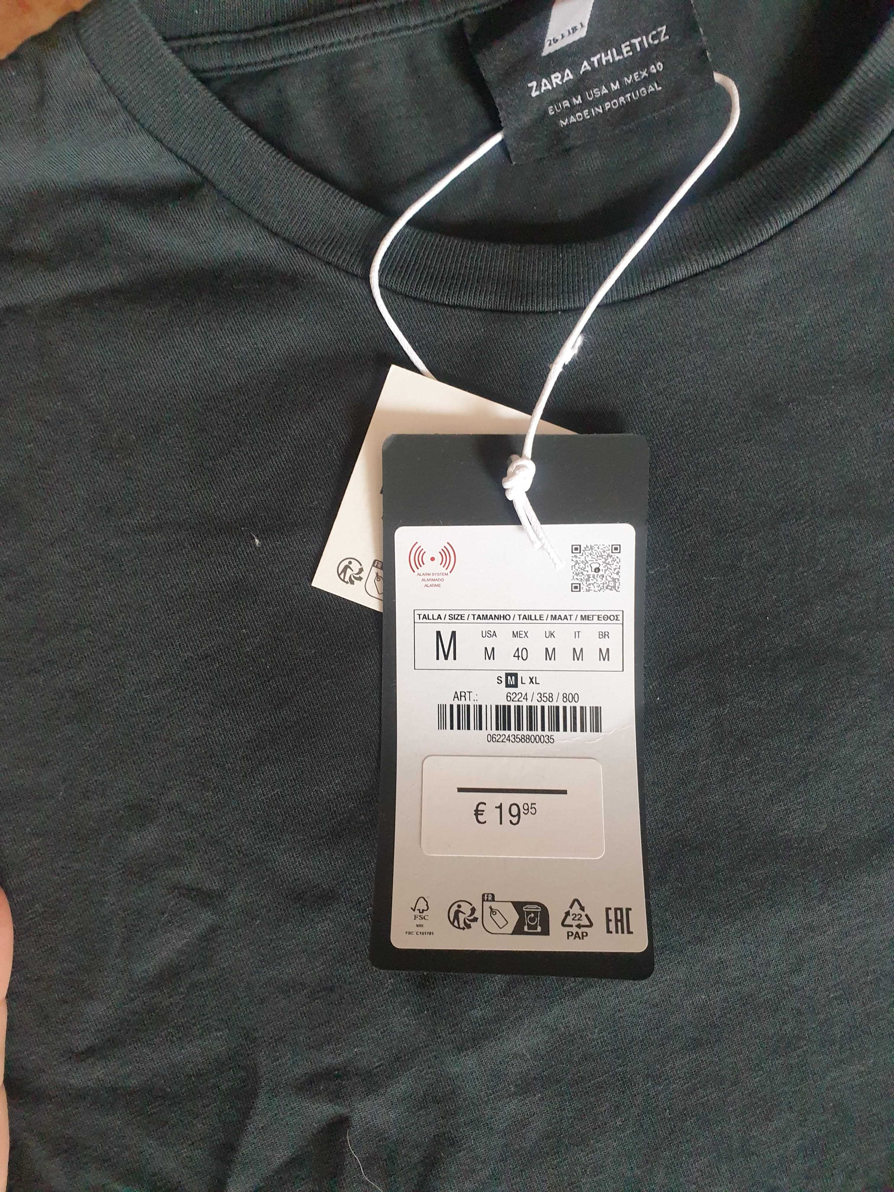 T-shirt preta zara