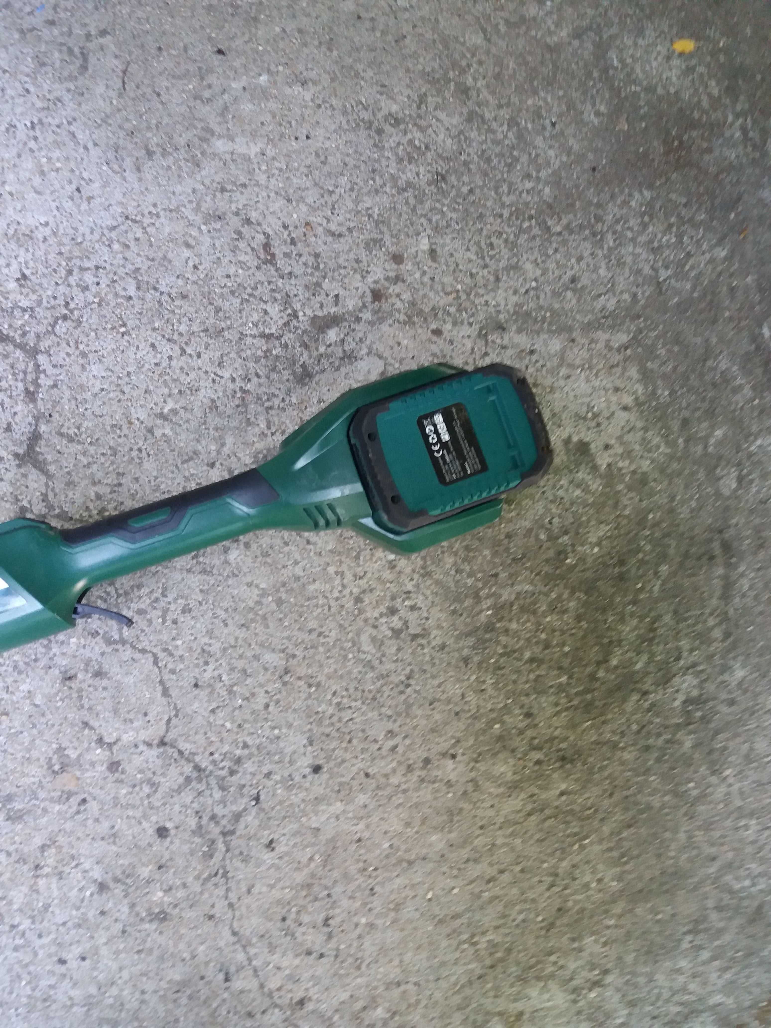 Roçadora bateria Max Mat