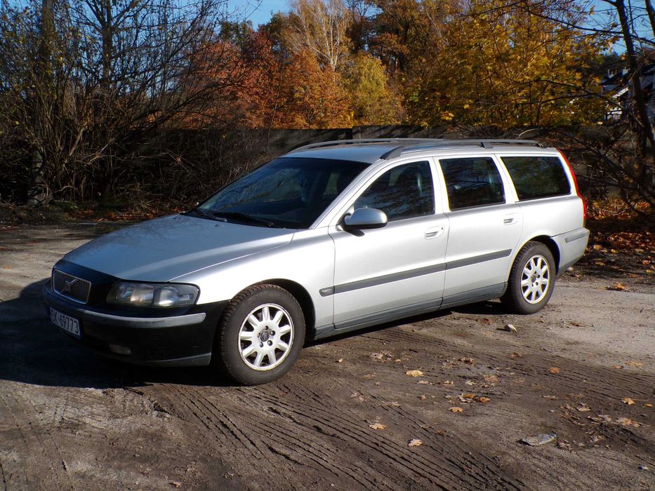 Volvo V70 2.4 D5 163 KM, skóra, hak, 2 kluczyki