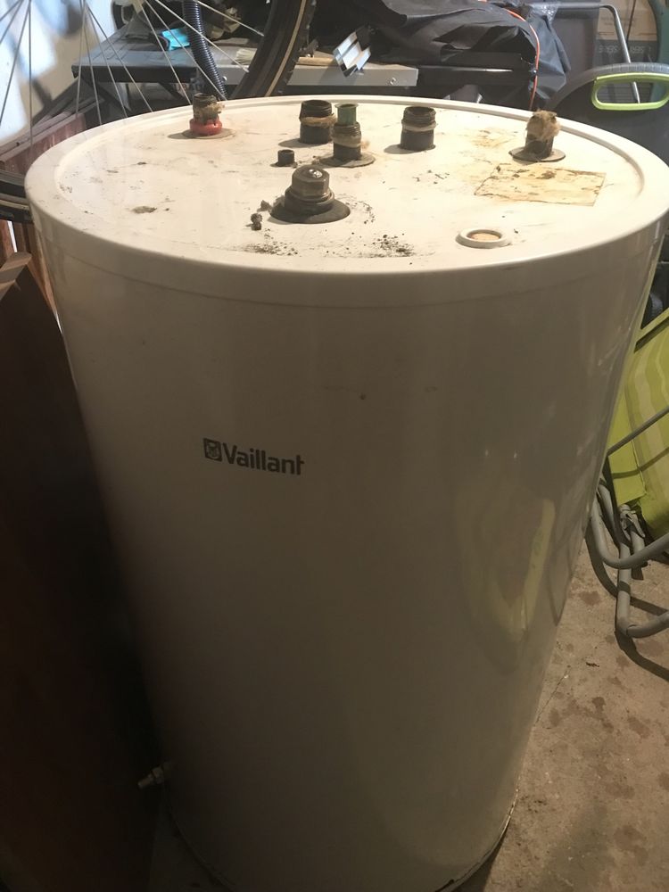 Boiler zasobnik vaillant piec gazowy pompa