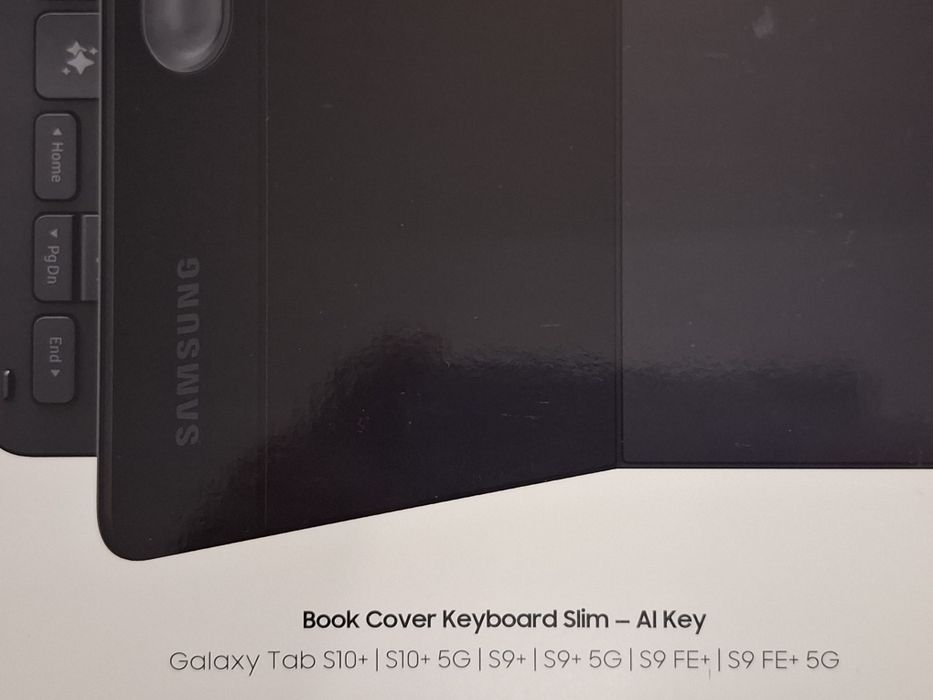 Etui tabletu klawiatura Samsung S10+, S9+ Book Cover Keyboard