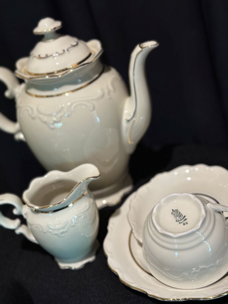 Serwis deserowy kawowy Schumann Bavaria porcelana ecru 11 sztuk