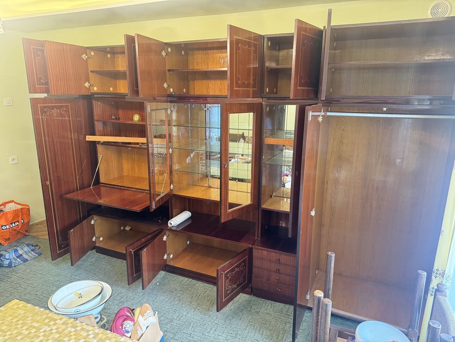 Меблі для вітальні, Стінка,шафа, бар