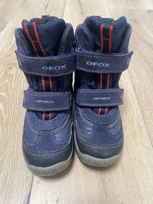 Зимові  черевики GEOX Amphibiox ( 26 р та 28 р)