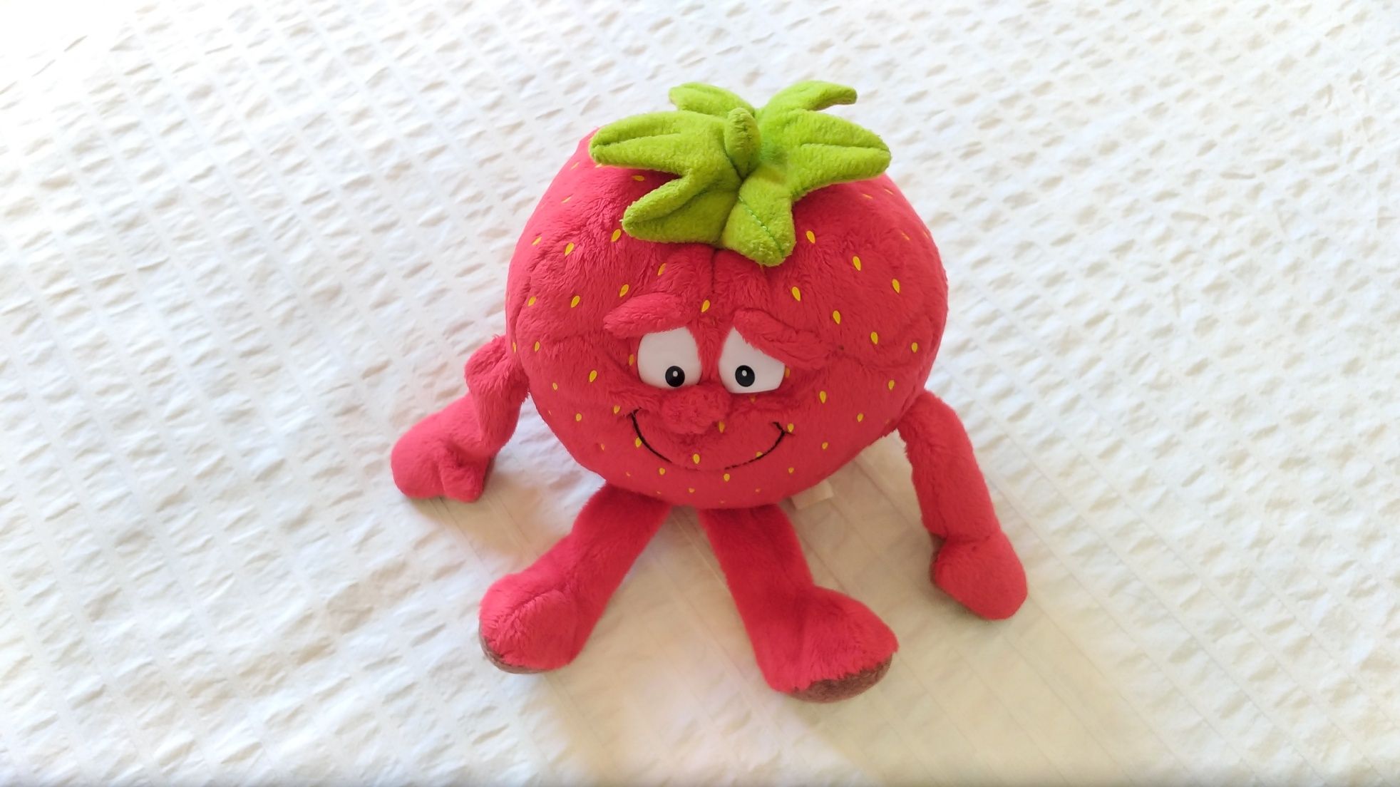 Peluche morango do Lidl