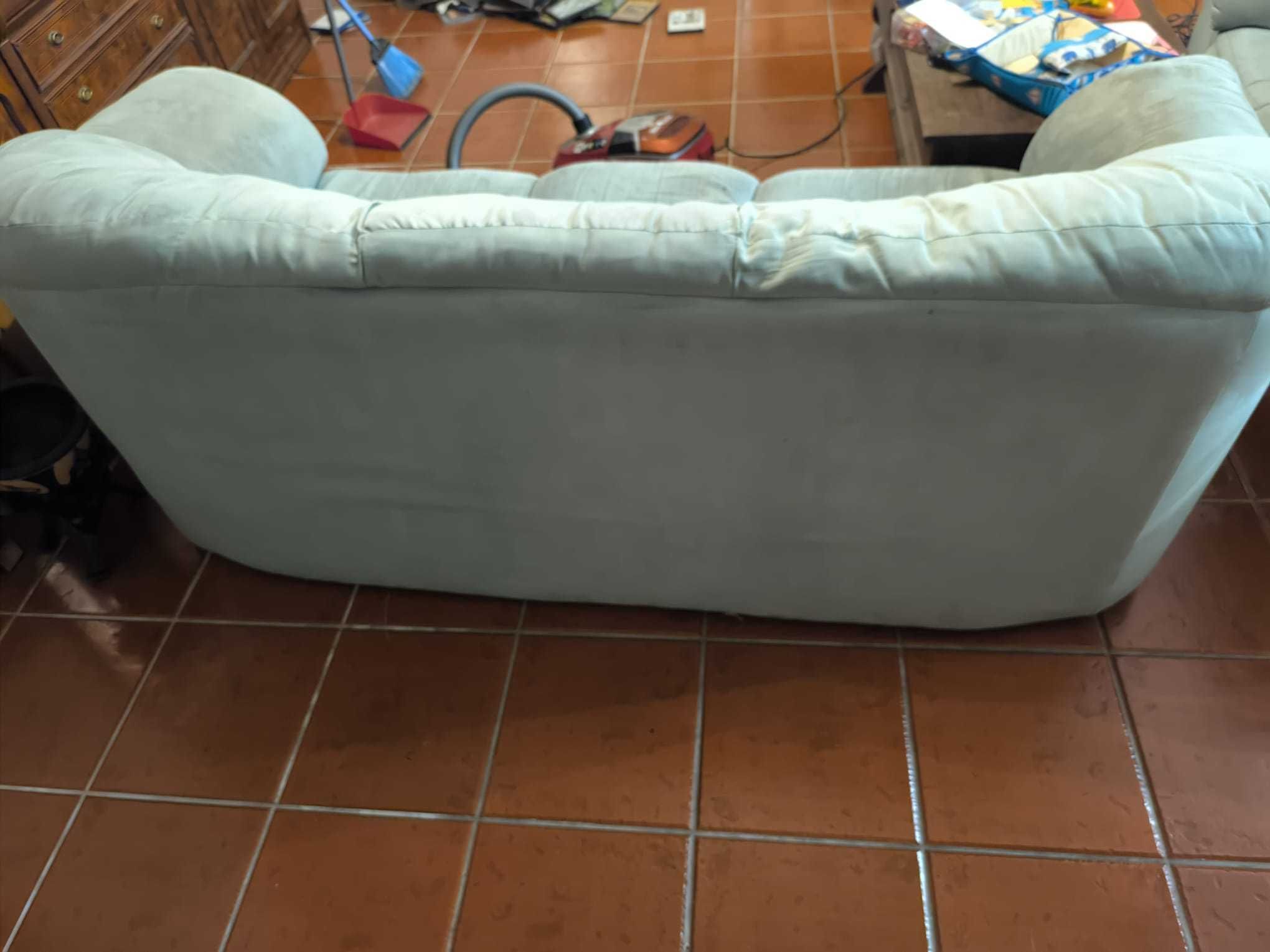 Sofás 3 e 2 lugares
