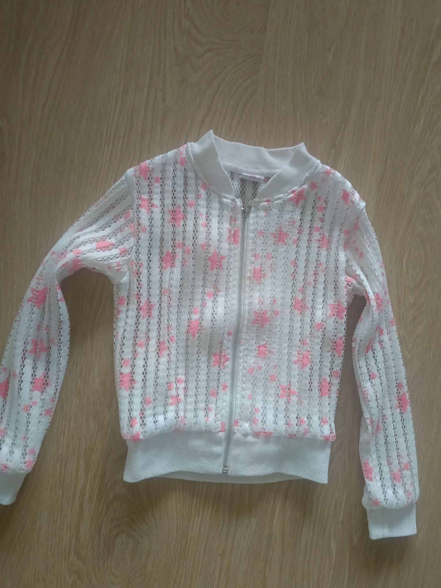 Bluza rozpinana ażurek 122 biała różowa