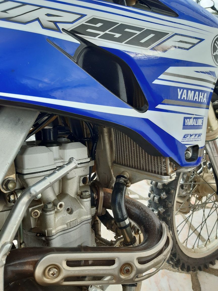 Yamaha wr 250 f - matriculada