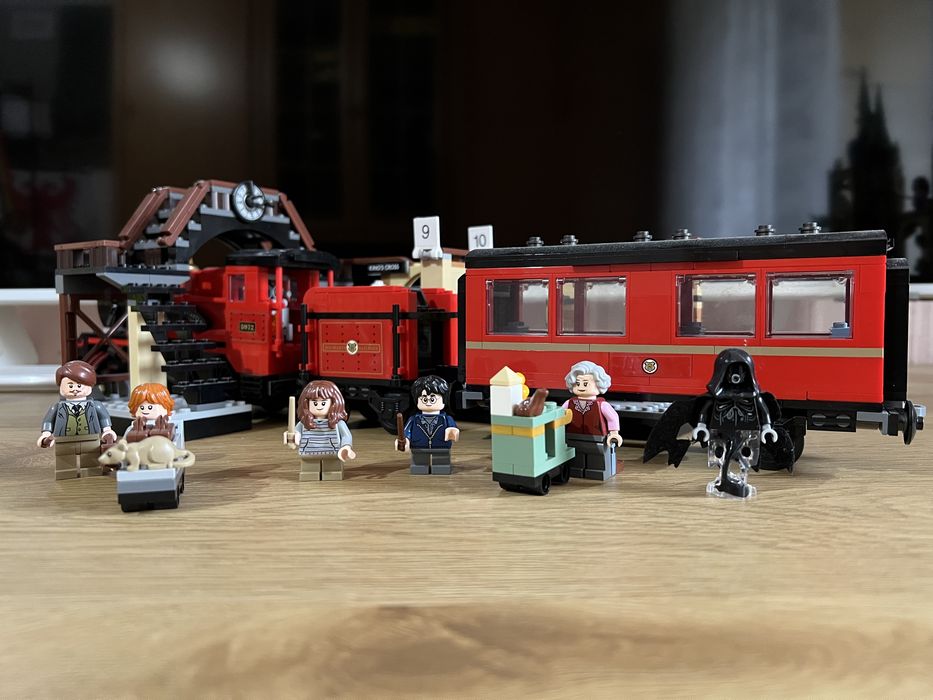 Конструктор LEGO Harry Potter Гоґвортський експрес