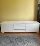 Szafka pod telewizor BESTÅ BURS N, biały połysk, IKEA