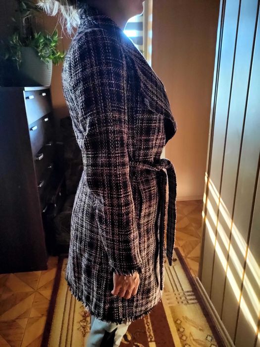 Ciepły płaszcz na jesień