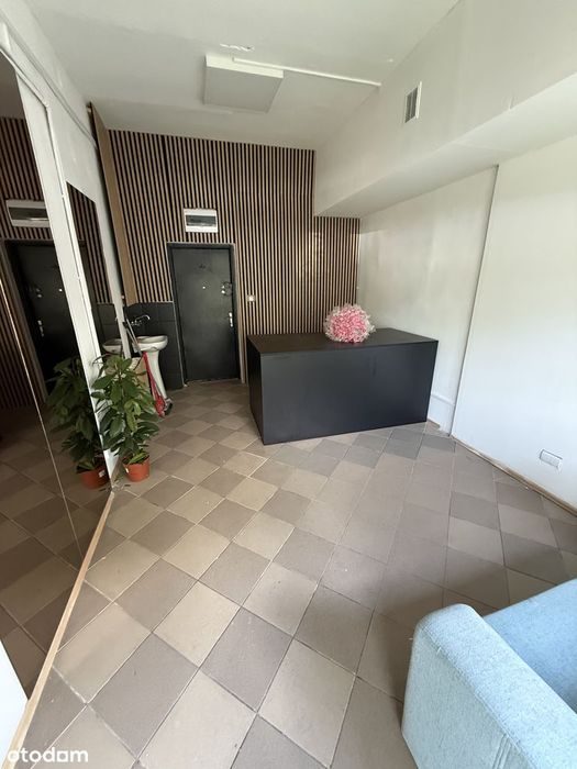 Lokal Użytkowy 20,66 m2 (plus magazyn 12,00 m2) OD ZARAZ!!