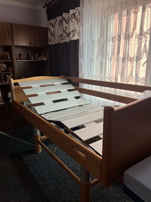 Łózko Rehabilitacyjne + materac dmuchany i stolik GRATIS