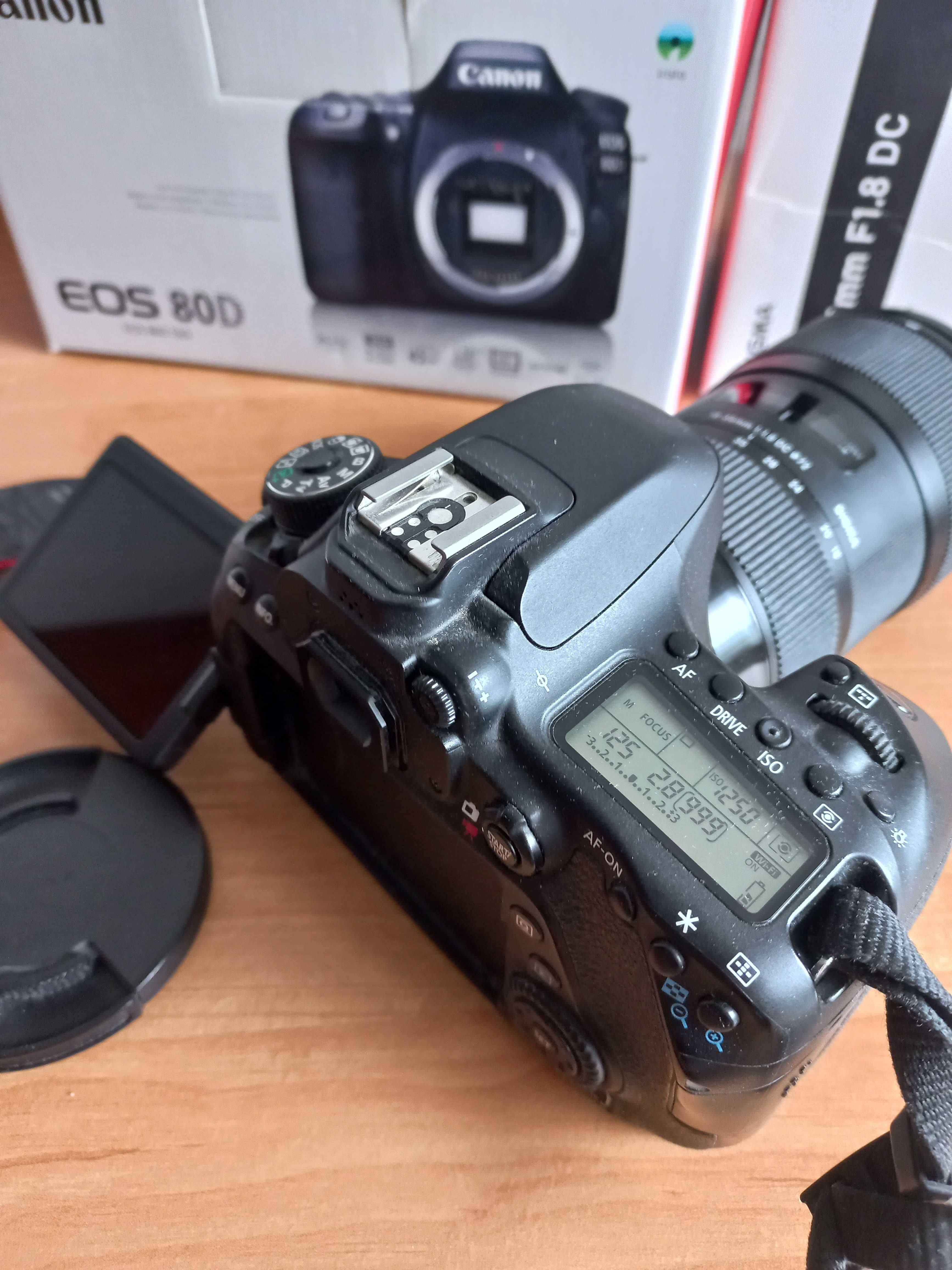 aparat Canon EOS 80D + obiektyw Sigma Art 18-35mm F/1.8 DC + akcesoria