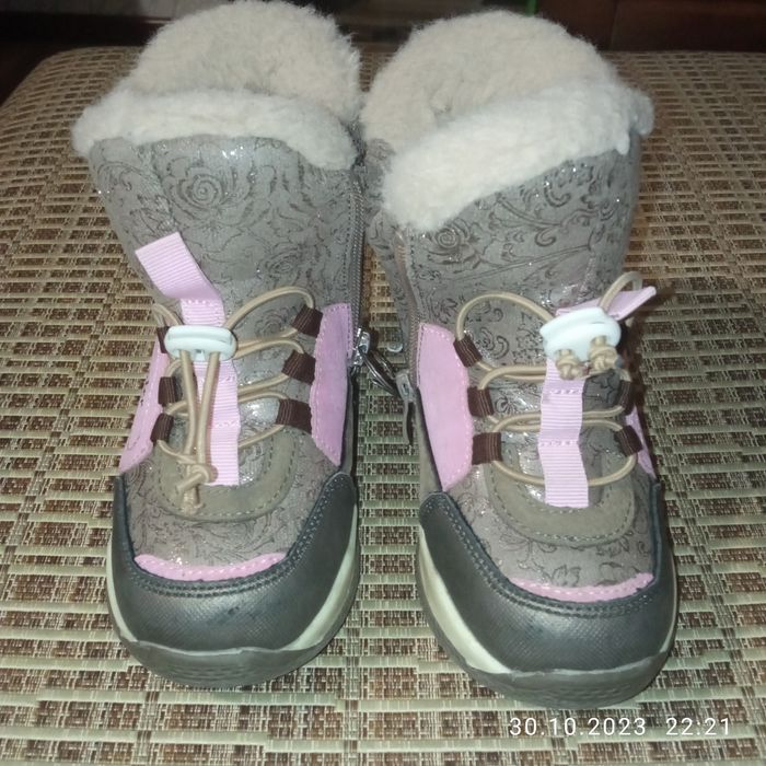 Зимние сапоги для девочки