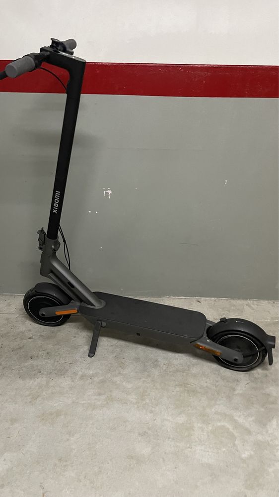 Trotinete Elétrica Xiaomi Mi Electric Scooter 4 Ultra 500W