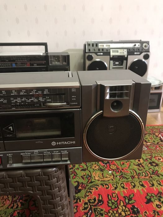 Магнитофон HITACHI TRK-W3W