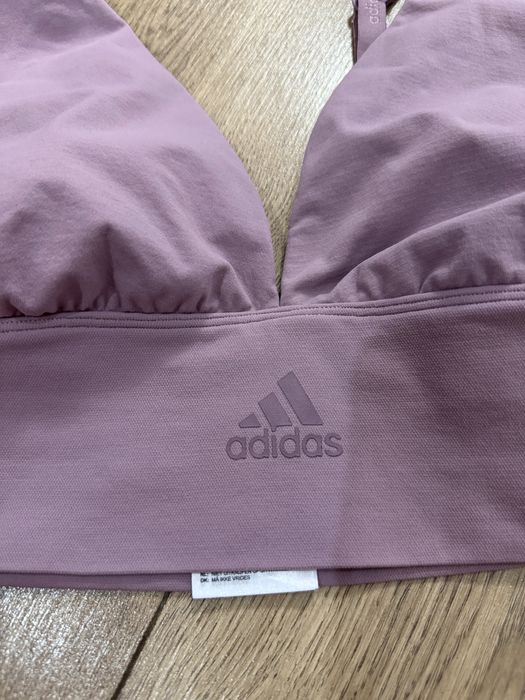Топ спортивний  adidas M