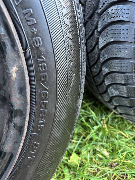 Opony zimowe 195/65/15 bieżnik 7mm dębica frigo