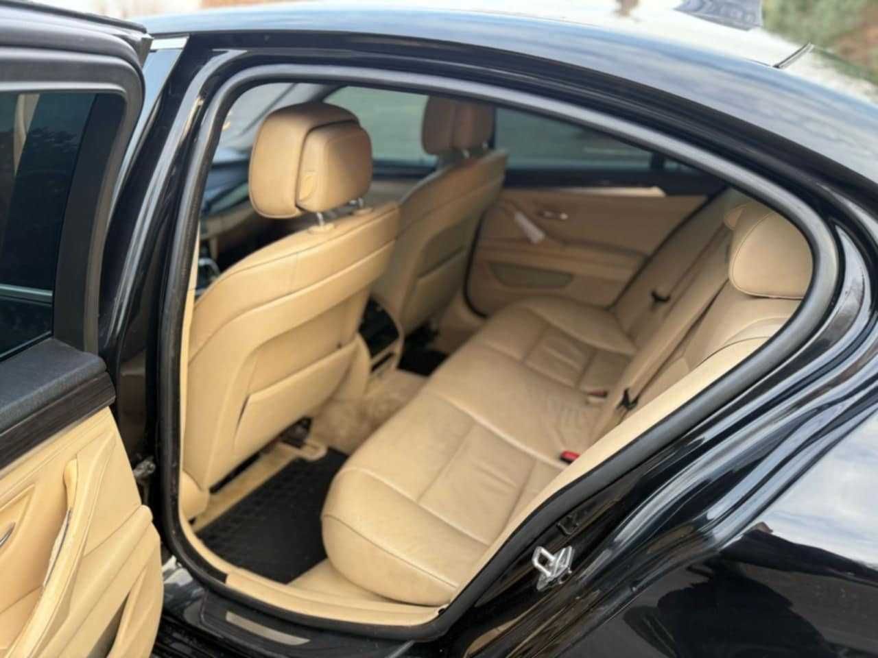 BMW 523i F10( 5 серія) 2010