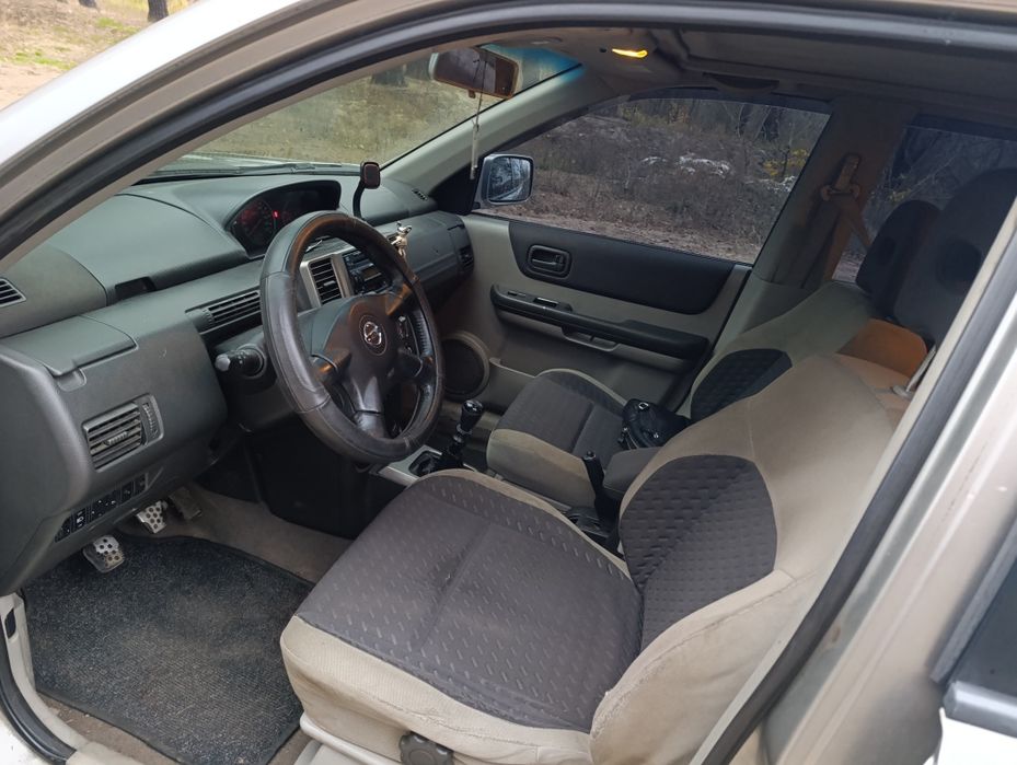 Продам Ніссан T 30 diesel