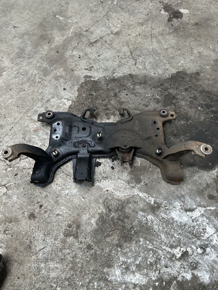 Belka , wózek , sanki Mazda 3 BL