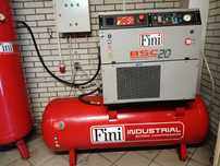 Sprężarka śrubowa Kompresor 15kw 500L +osuszacz 10 bar