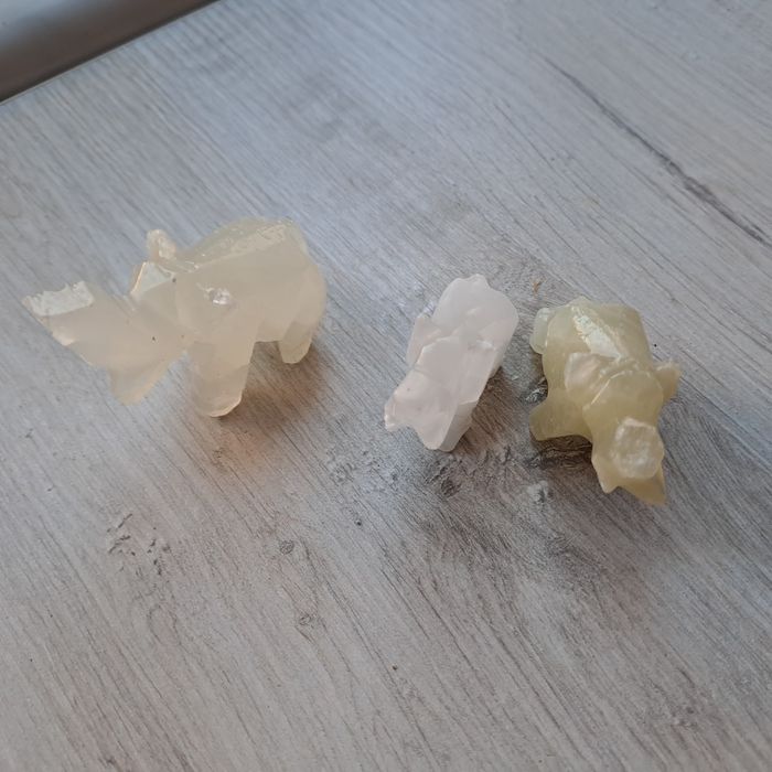 Figurki marmurowe słoń