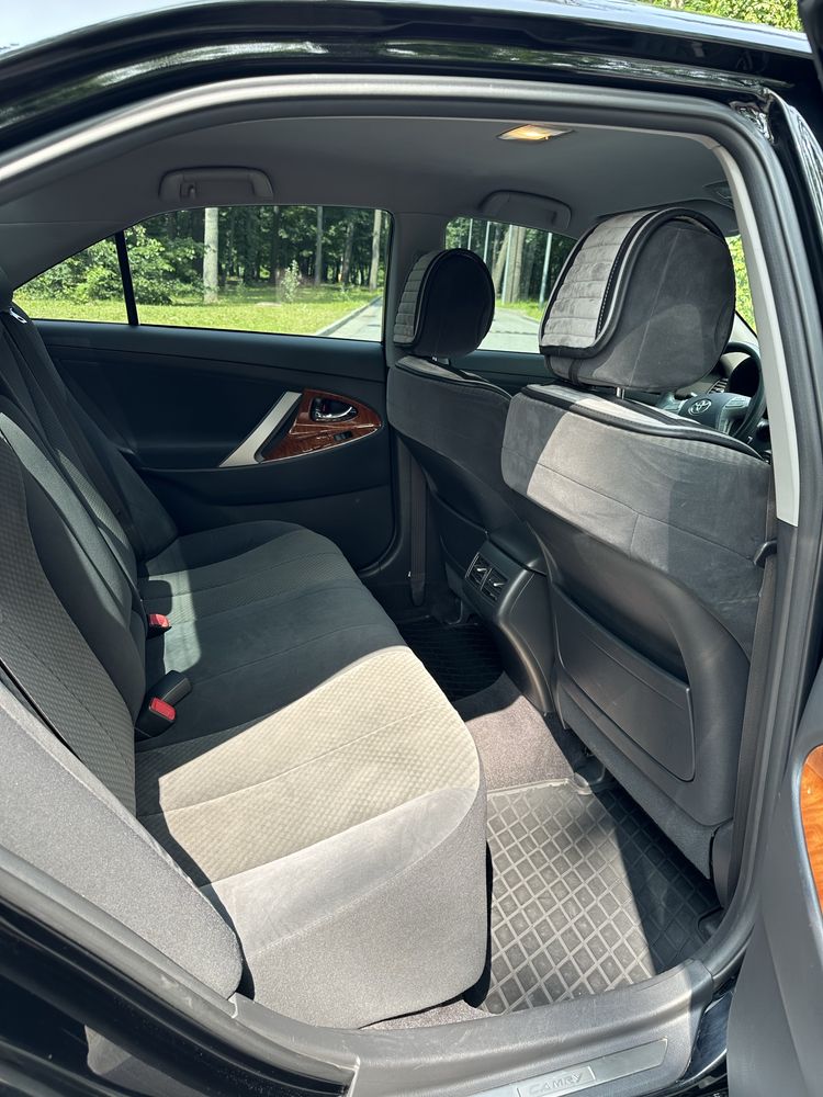 Продам Toyota Camry 40