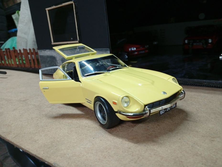 1/18 Datsun 240z