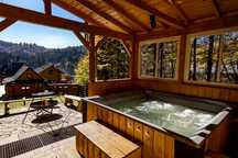 Nowy domek z prywatnym jacuzzi pod samym lasem w Beskidach- dla 4 osób