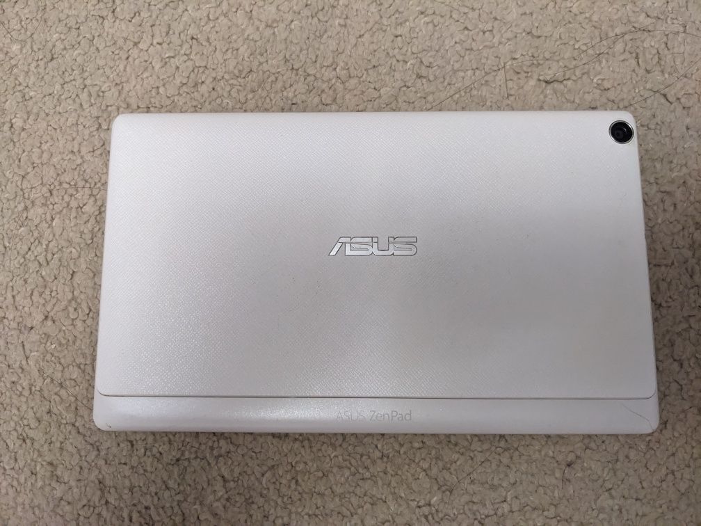 Планшет Asus Zen Pad 8.0 16Гб