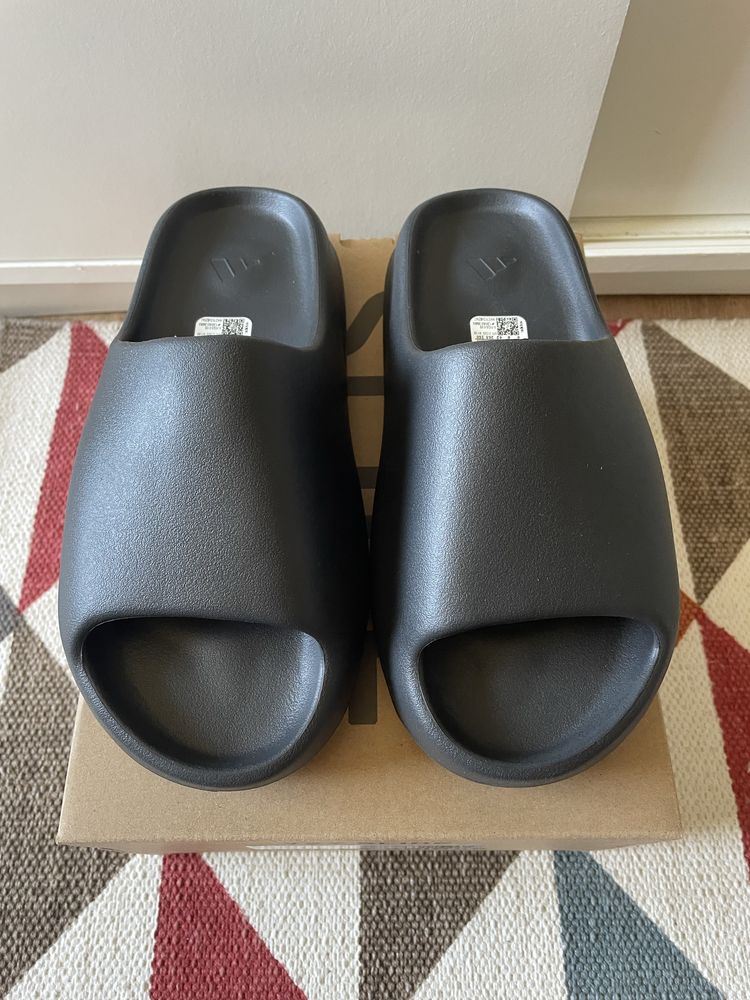 Yeezy Slide Onyx