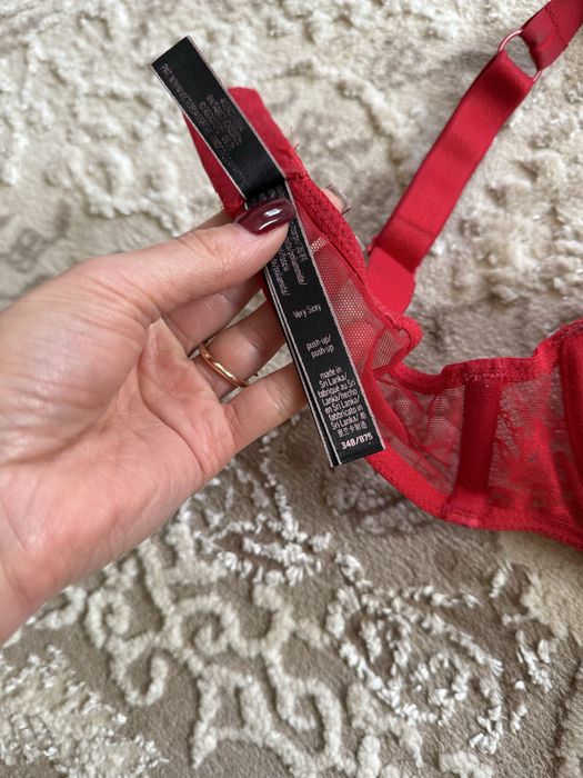 Victorias secret bombshell 34 b