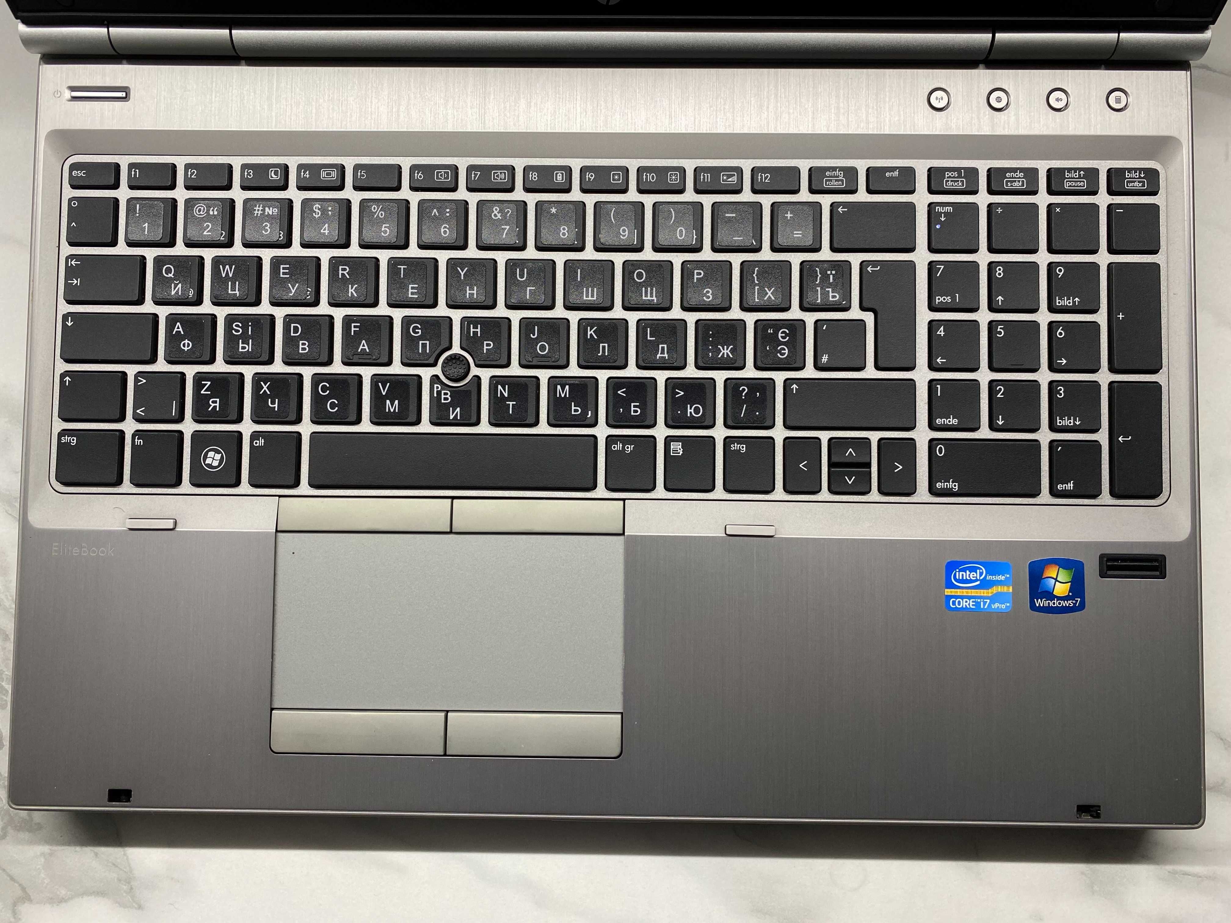 HP EliteBook 8560p intel i7-2640M/ОЗУ 8 GB/SSD 256Гб/AMD 7470M 15,6HD+